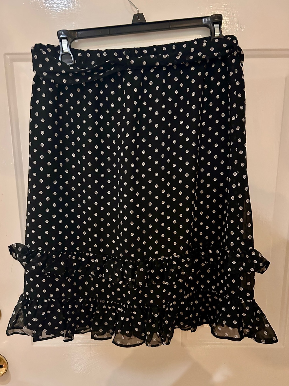 Calvin Klein Black and White Polka Dot Mini Skirt - Picture 4 of 9